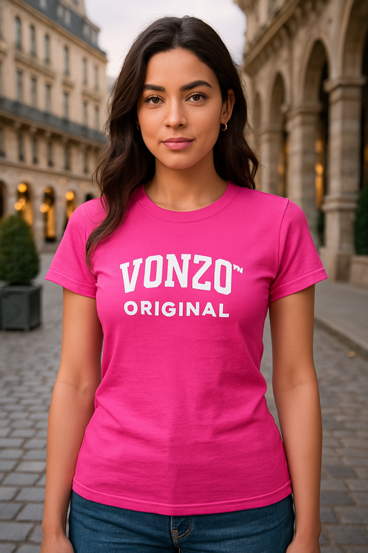 T-shirt femme VONZO™ logo blanc – coupe droite, coton doux et finitions haut de gamme.